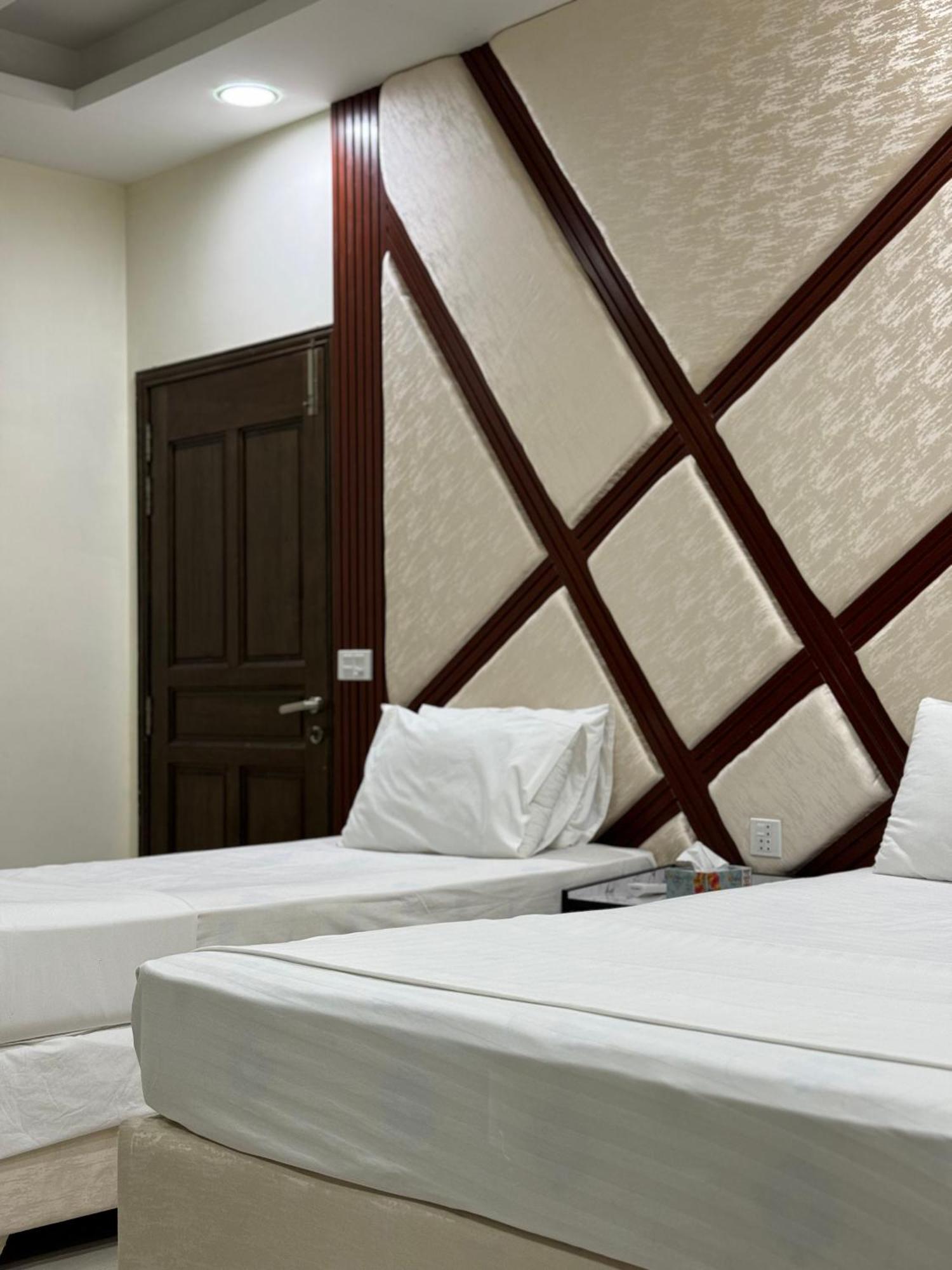 Rose Valet Guest House อิสลามาบัด ภายนอก รูปภาพ