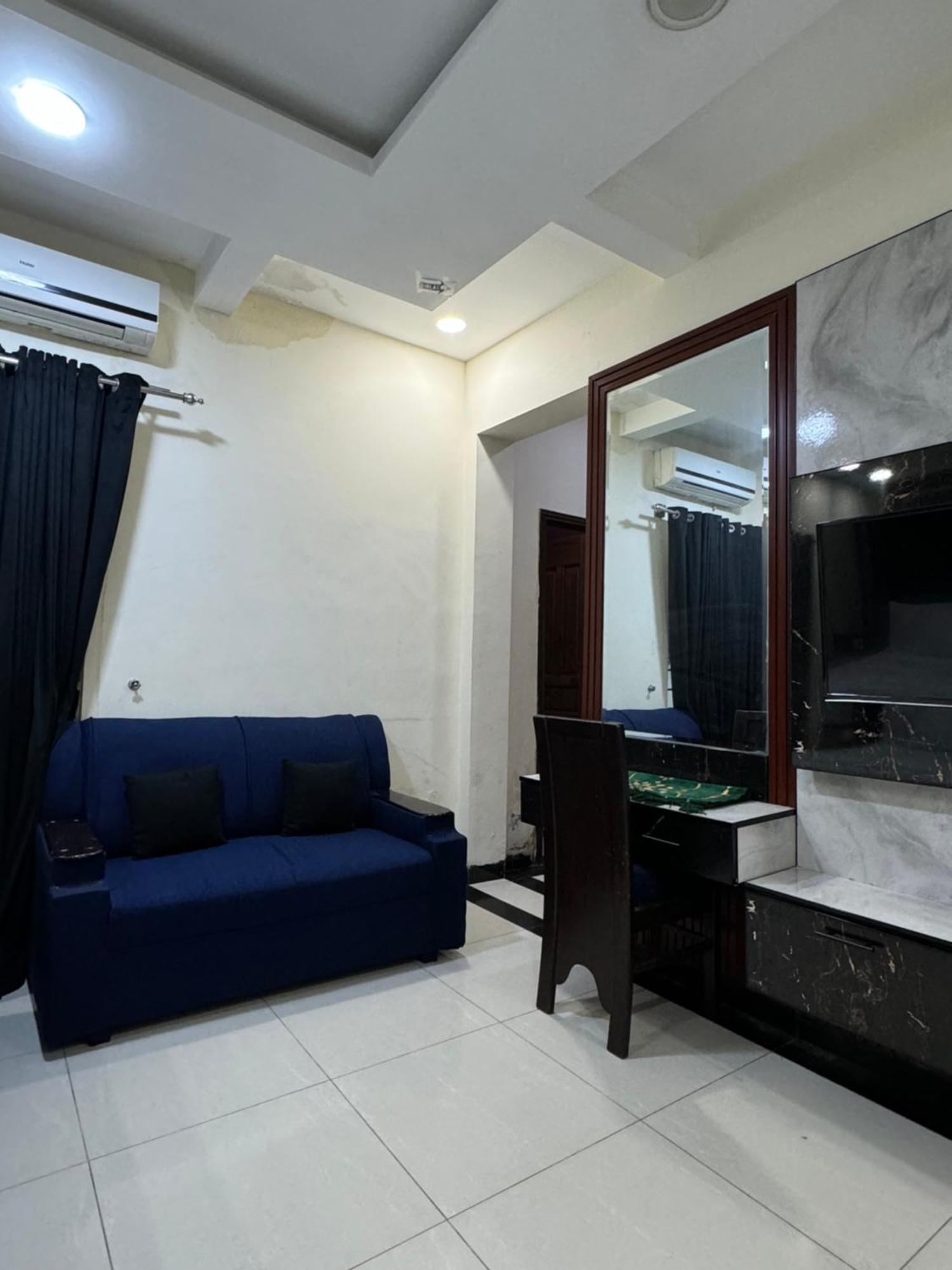 Rose Valet Guest House อิสลามาบัด ภายนอก รูปภาพ